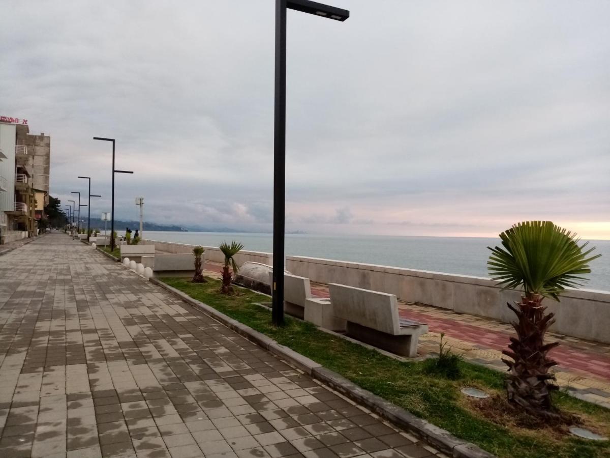 Guest House Agmashenebeli 229 Kobuleti Εξωτερικό φωτογραφία
